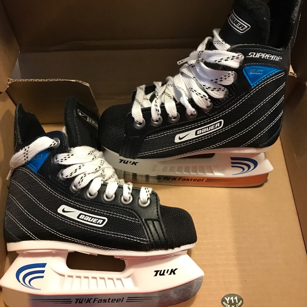 Youth ice skates